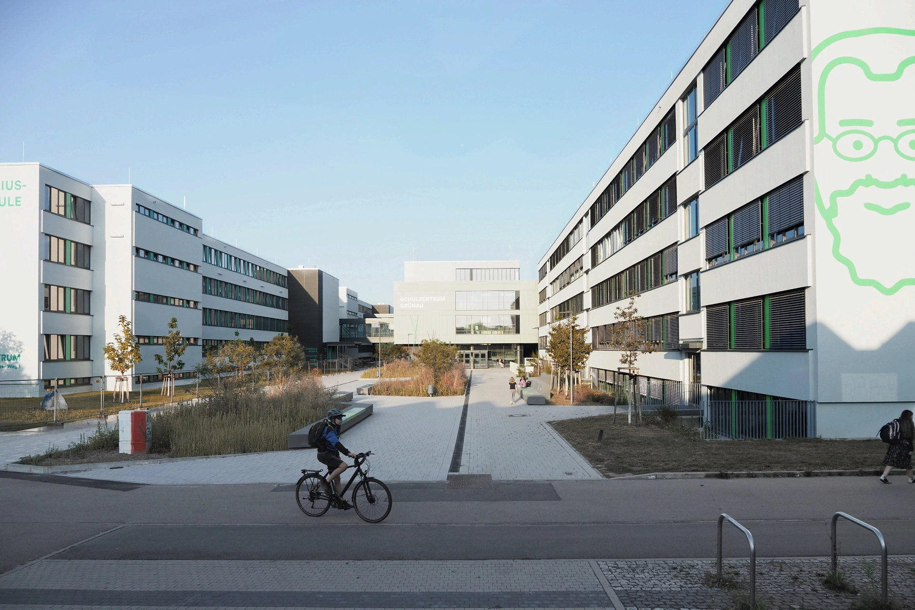 Schulzentrum Gruenau Nordwest Leipzig 01