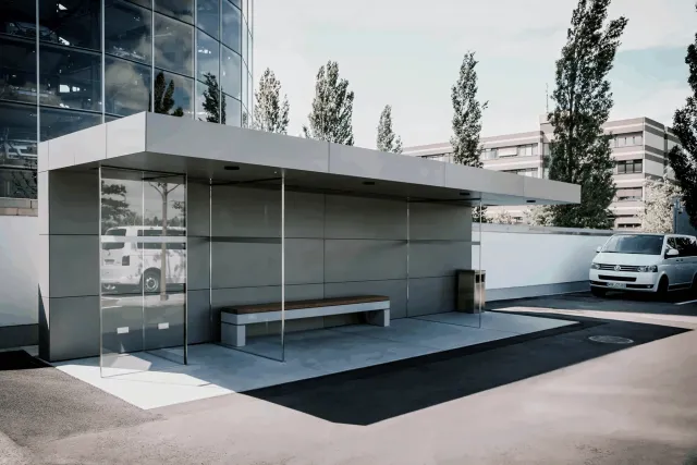Autostadt Wolfsburg shuttle shelter 02
